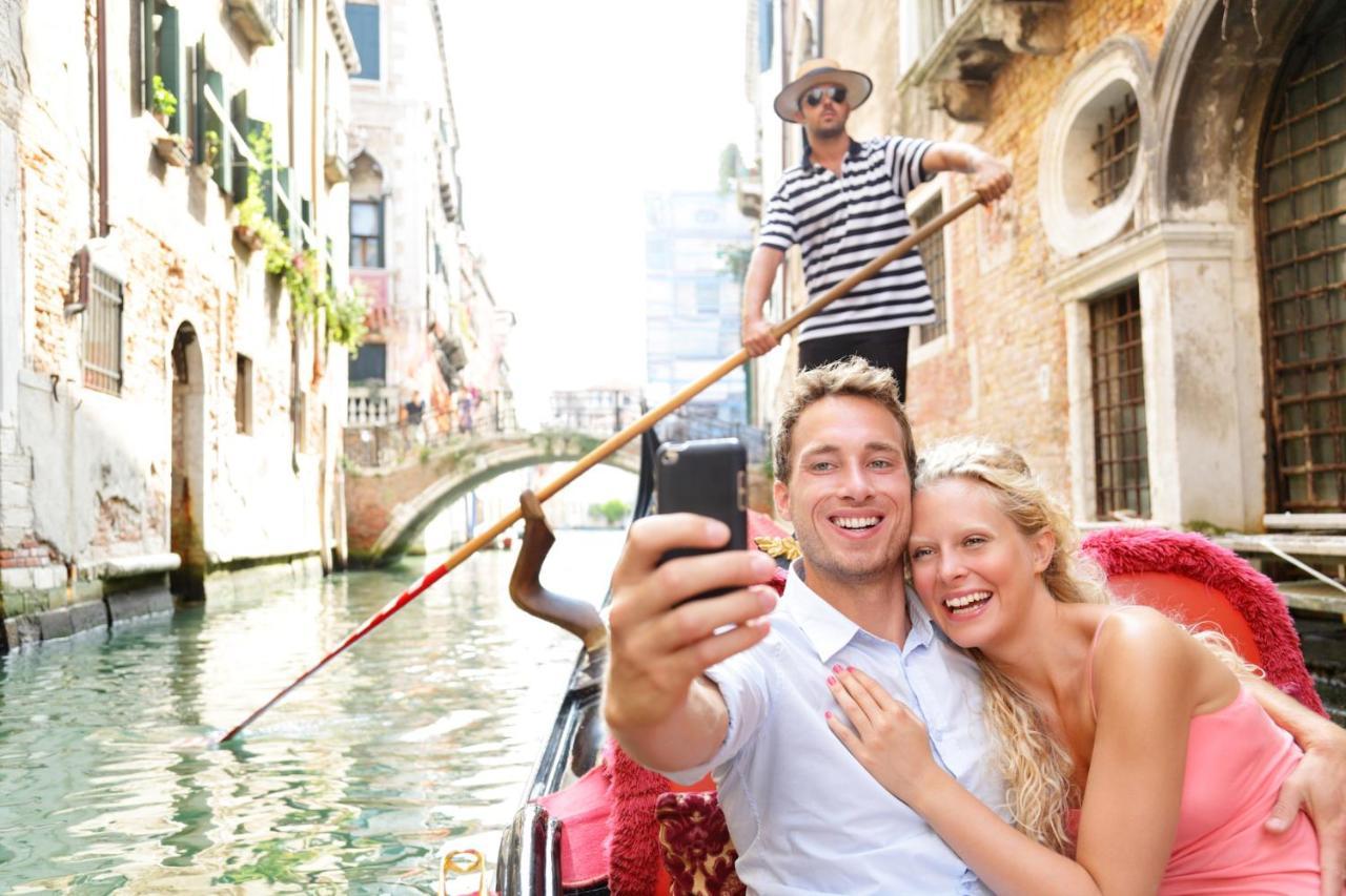 Youatmolino Canal View Apartment Venezia Eksteriør bilde