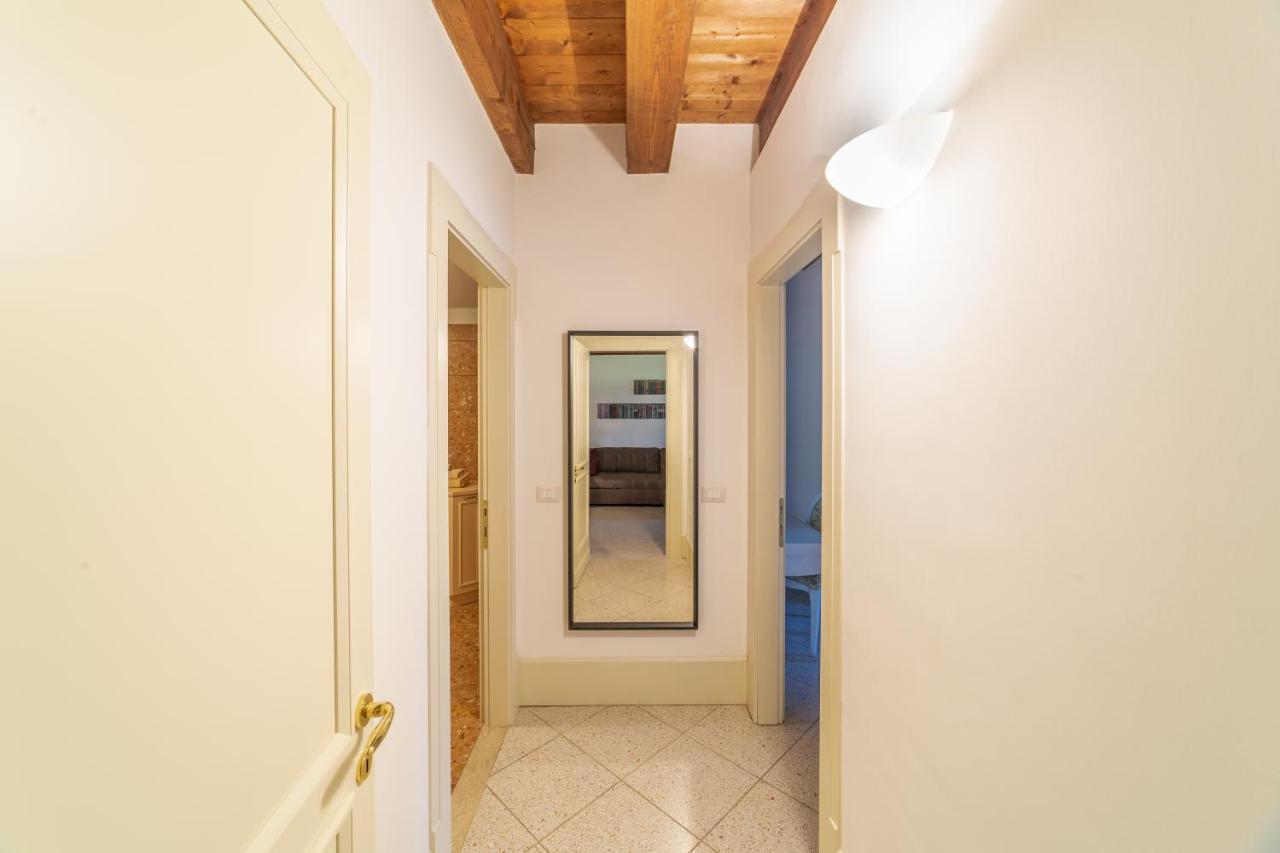 Youatmolino Canal View Apartment Venezia Eksteriør bilde